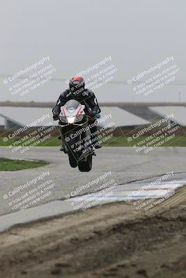 media/Nov-29-2025-TrackDaz (Sat) [[10ae2d9bce]]/A Group/Session 4 (Wheelie Bump)/